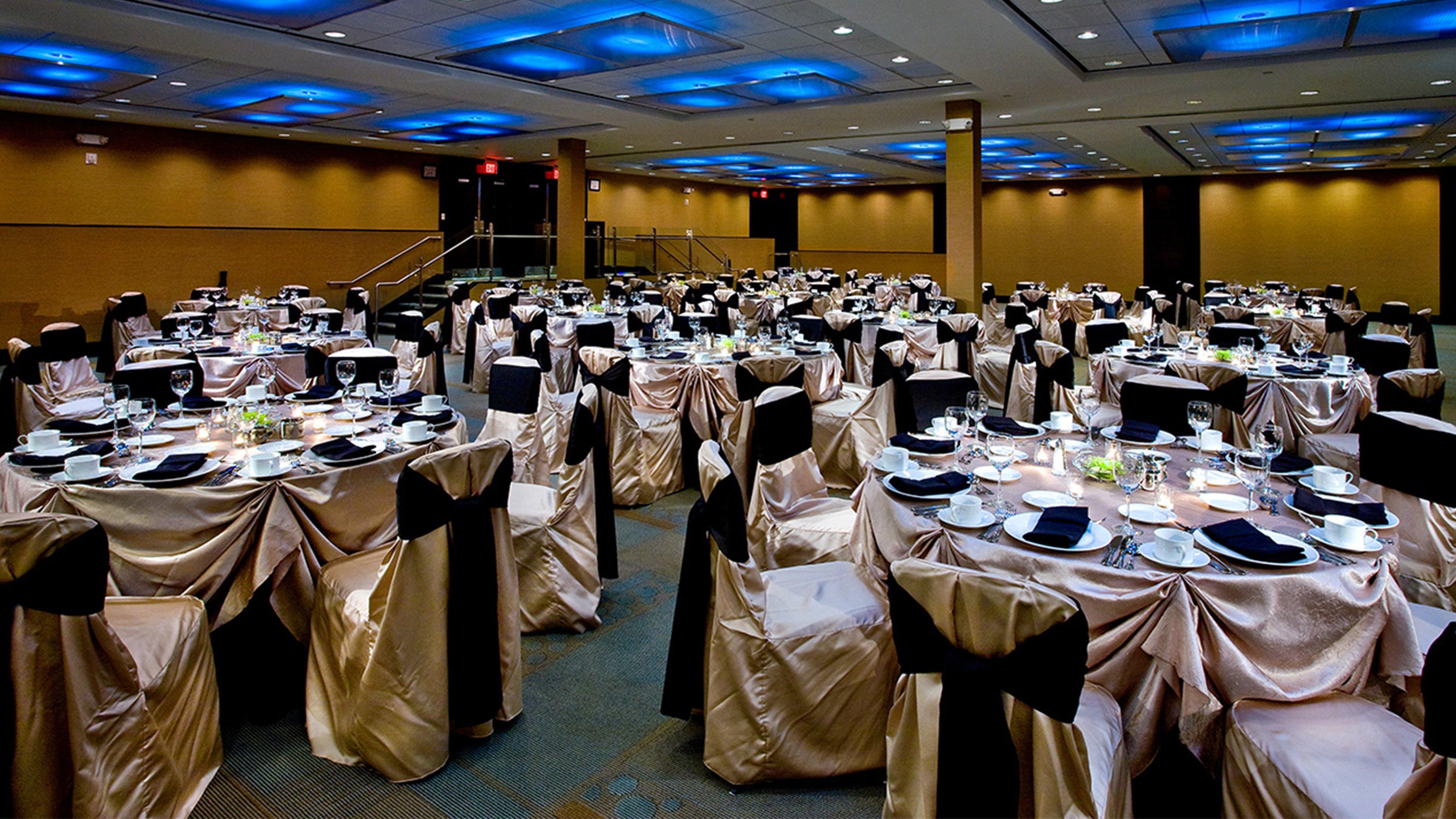 Crowne Plaza Hotel Glen Ellyn/Lombard By Ihg Ngoại thất bức ảnh