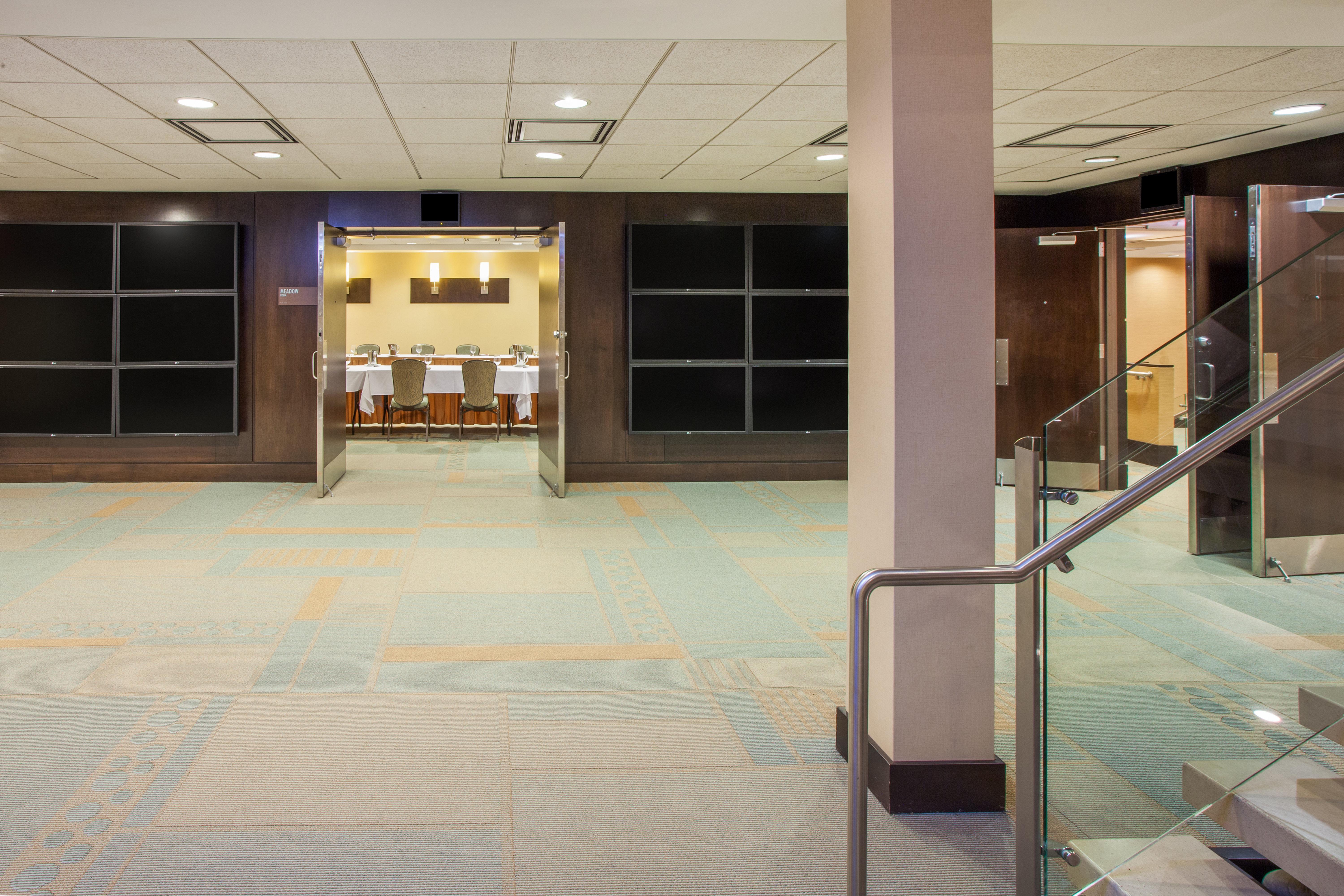 Crowne Plaza Hotel Glen Ellyn/Lombard By Ihg Ngoại thất bức ảnh